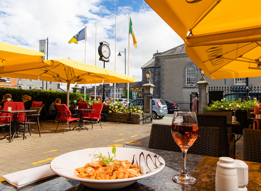 Gleesons Outdoor Dining Gleesons Gallery