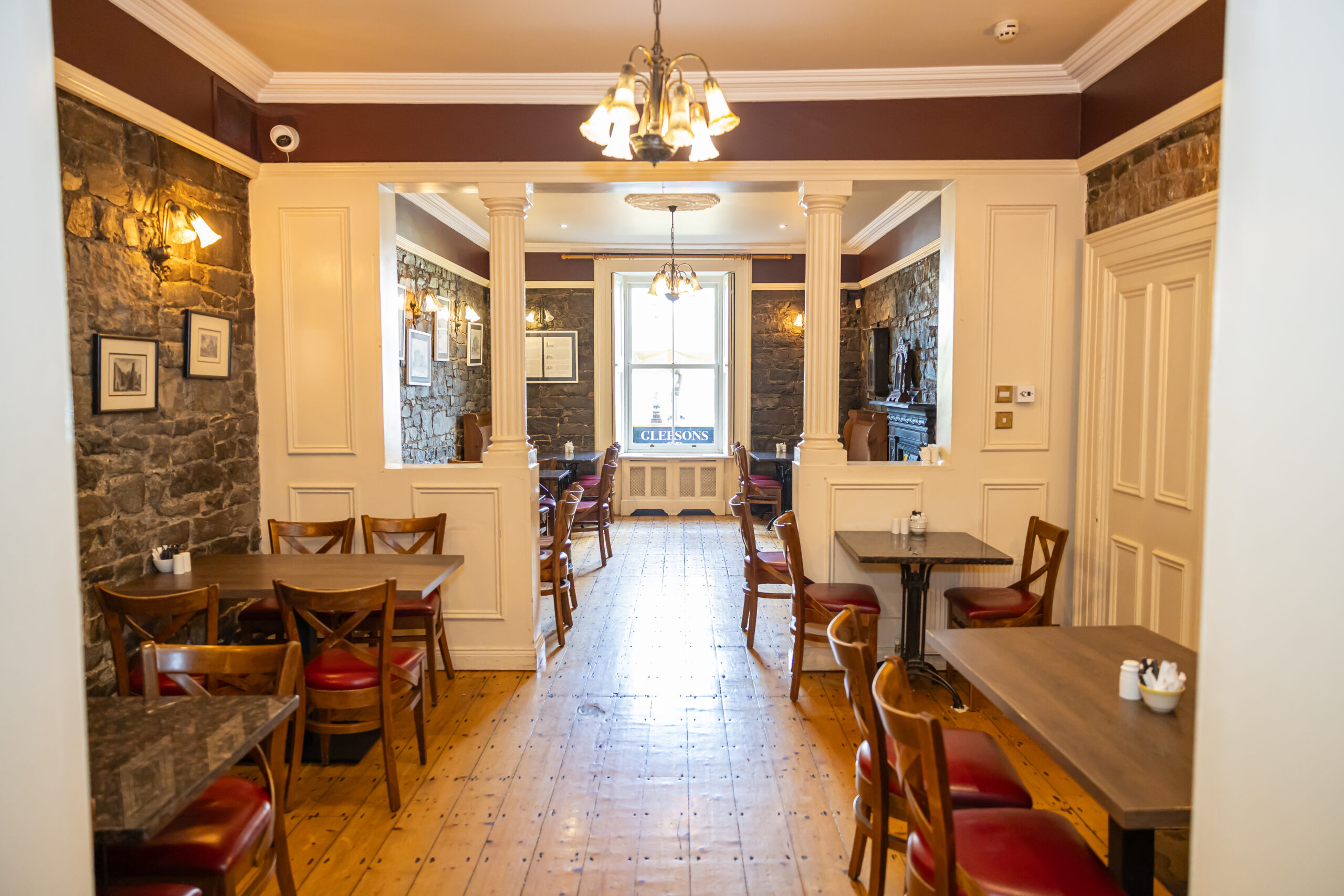 Golden Years Breaks - Café at Gleesons